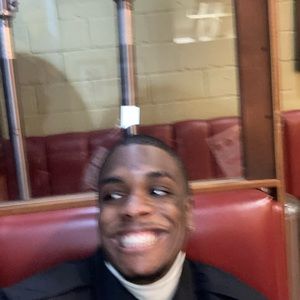 Meet your Posher, Jamal